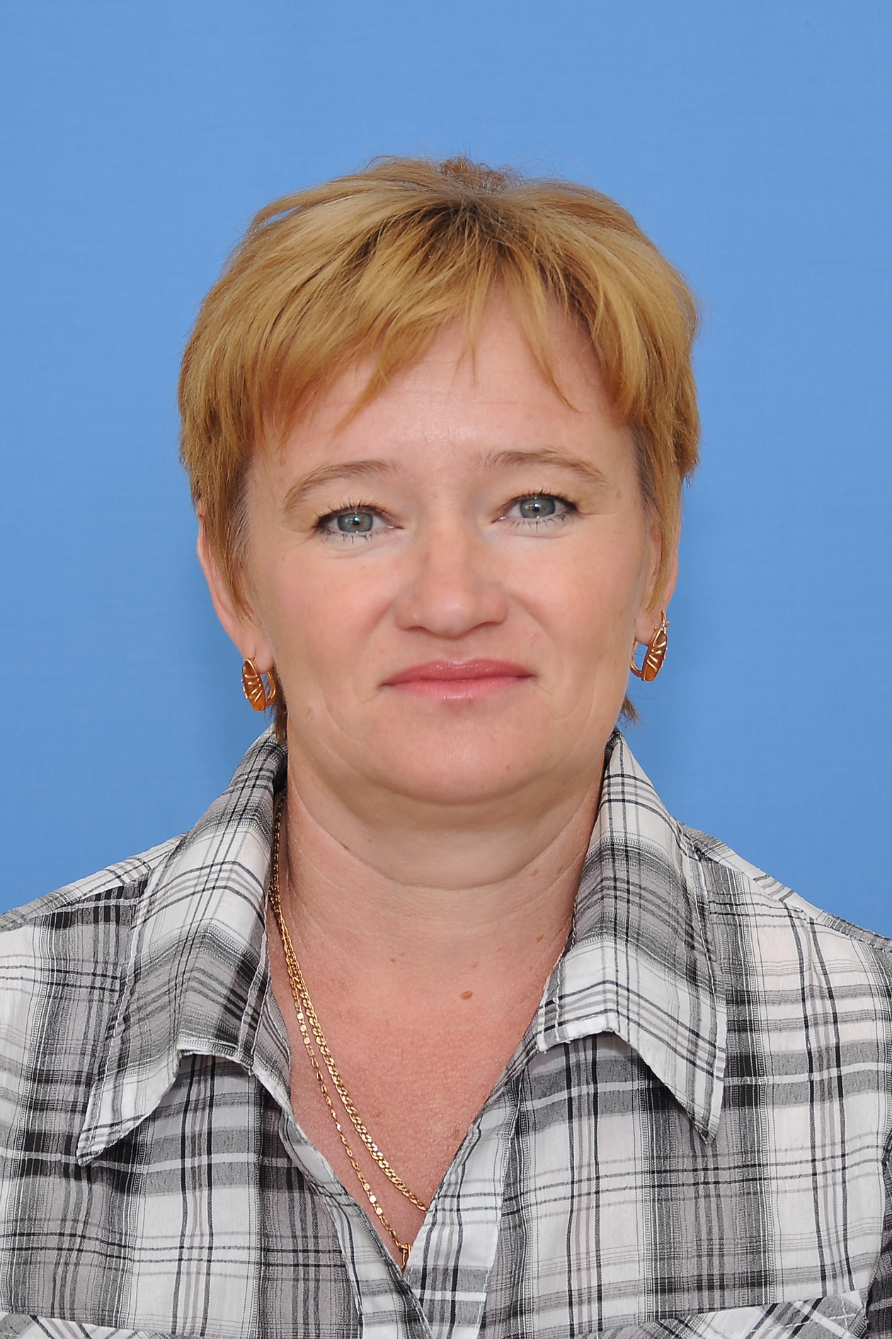 Емельянова Инна Николаевна.